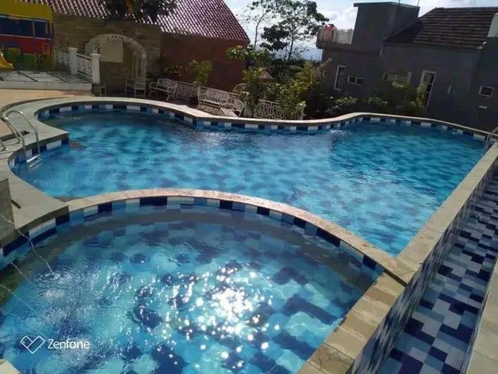 Villa Puncak Resort Cikundul Eksteriør bilde