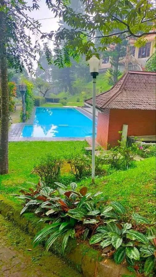 Villa Puncak Resort Cikundul Eksteriør bilde